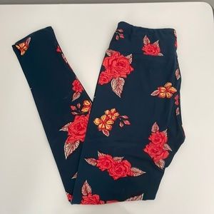 Rose LuLaRoe leggings, never worn without tags